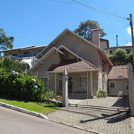 Apartamento Dos Altos Centro Gramado Buitenkant foto